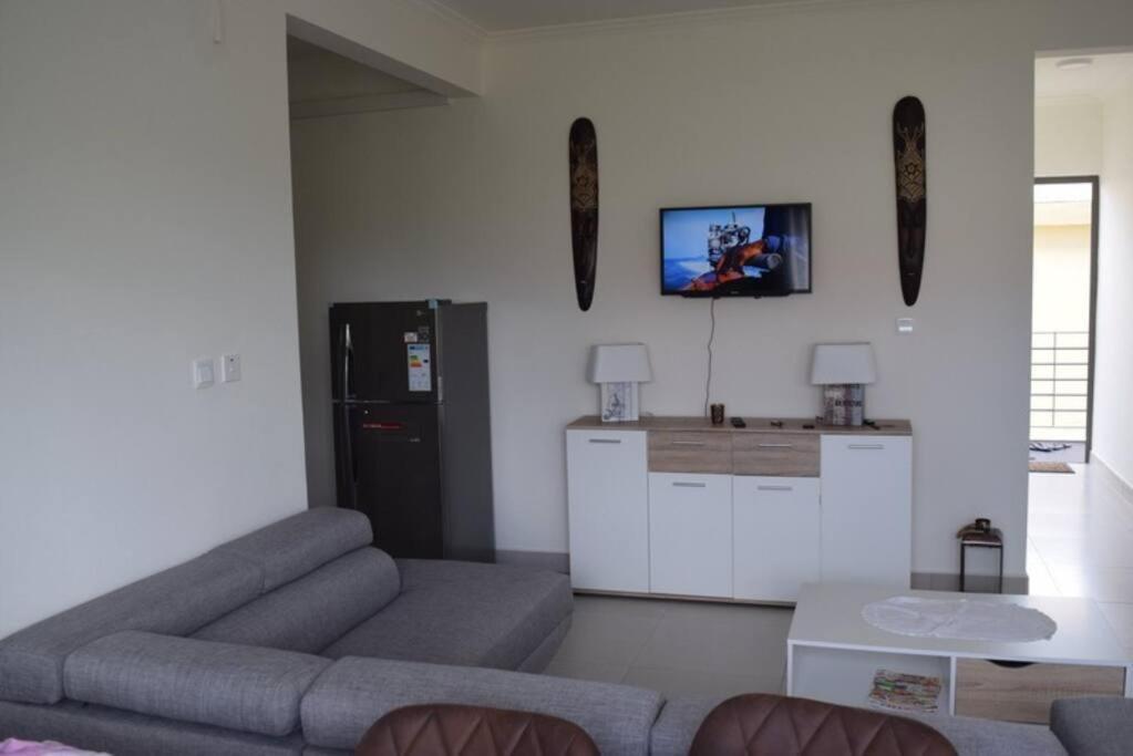 Westside Holidays Flic En Flac Beach Extérieur photo